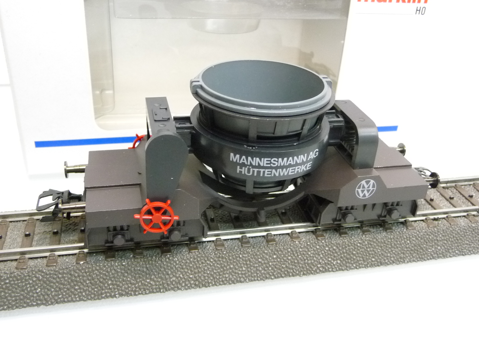 225869_Product.jpg