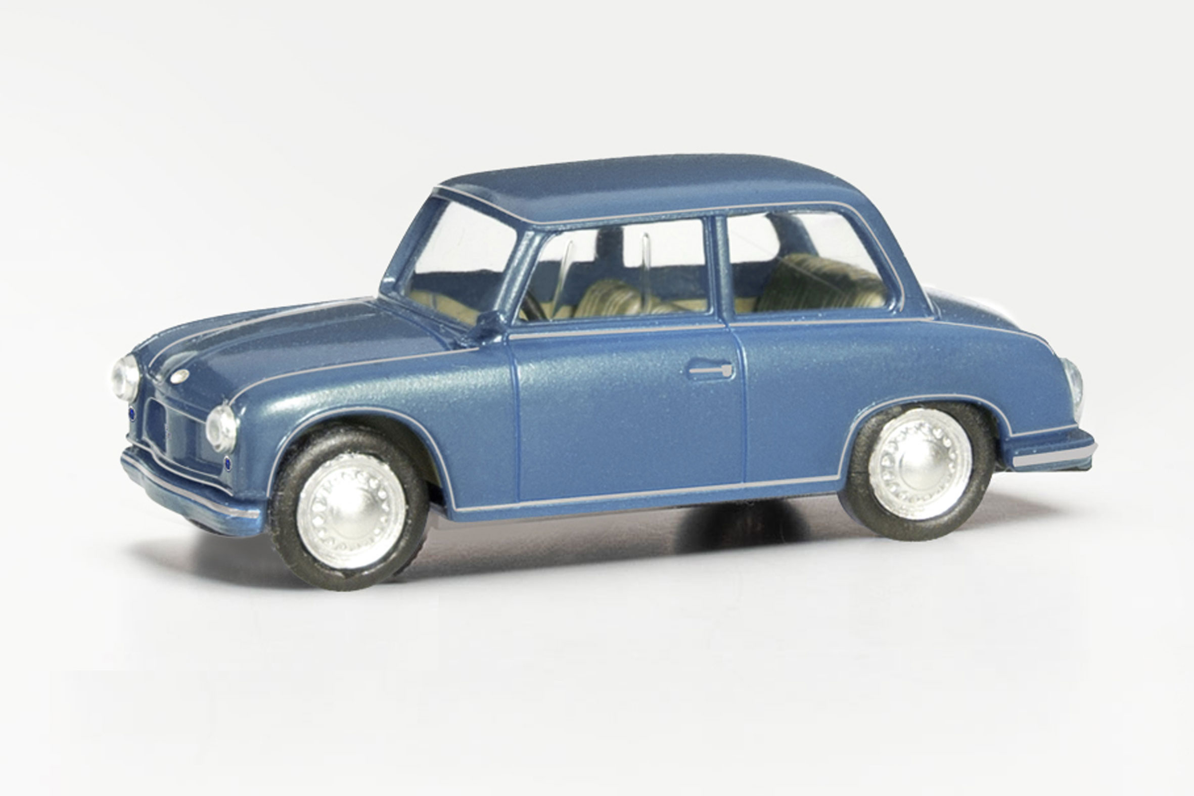 AWZ-P-70-Limousine-brilliantblau-11-027649-005_b_0.jpg