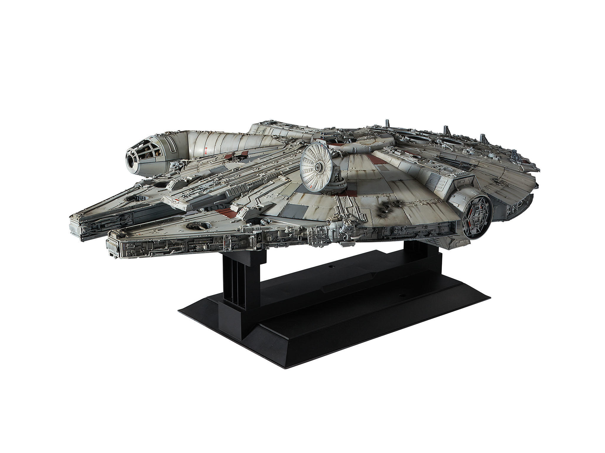 BANDAI-Millennium-Falcon-Perfect-Grade-30-01206_b_0.jpg
