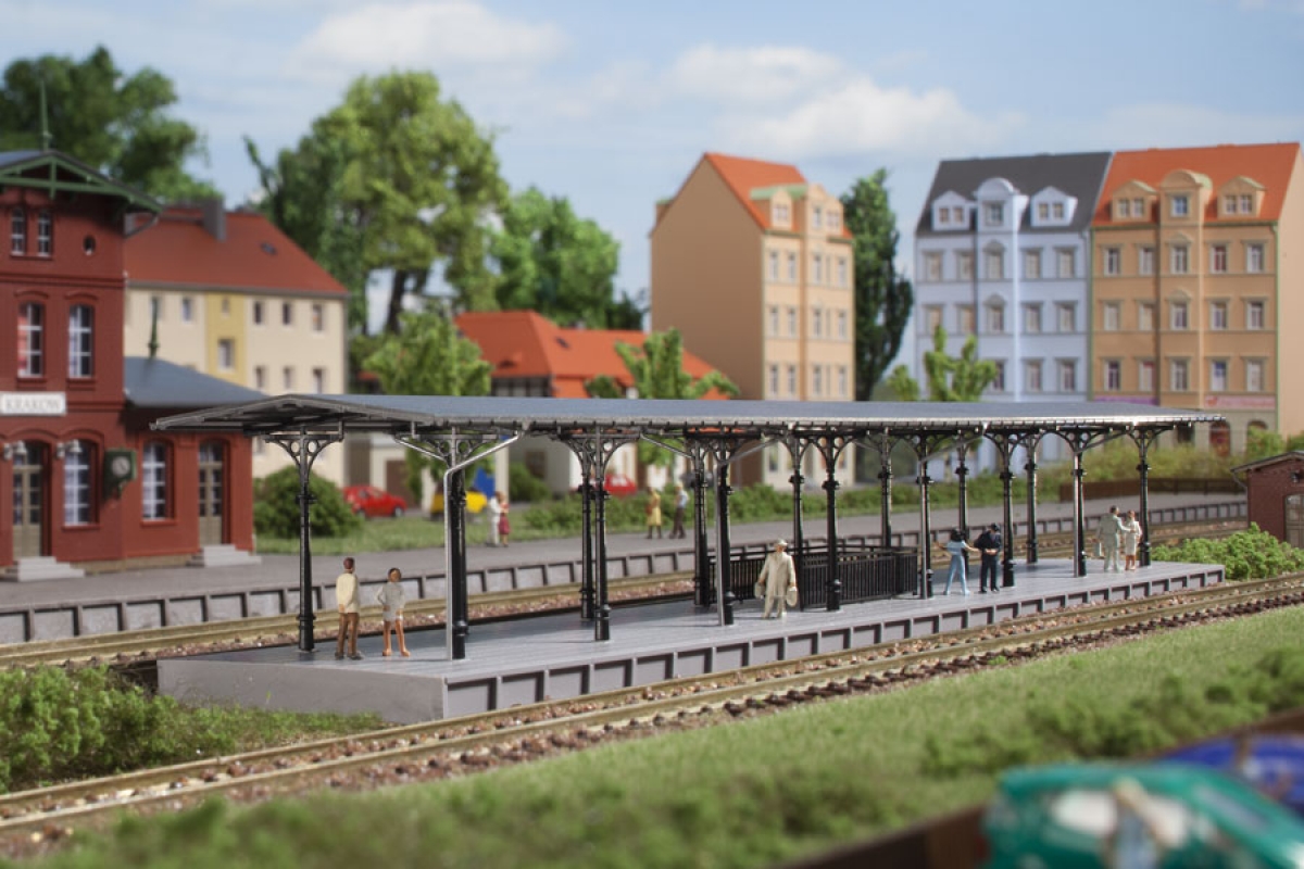 Bahnsteig-N-8-14481_b_0.jpg