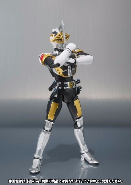 S.h.figuarts-Masked-Kamen-Rider-Deno-Axe-Form-Action-Figure-Bandai-Japan-Figure-4543112805843-0.jpg