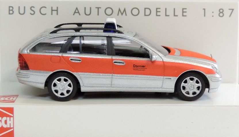 busch-49165-mercedes-benz-c-klasse-t-dornier-feuerwehr.jpg