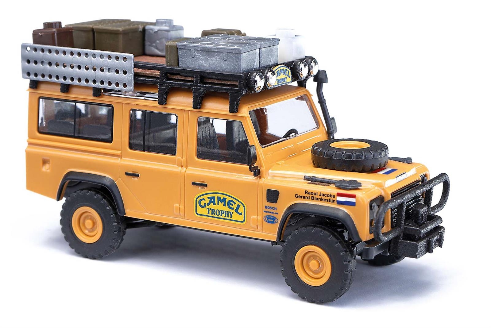busch-50329-rover-defender-camel-trophy.jpg