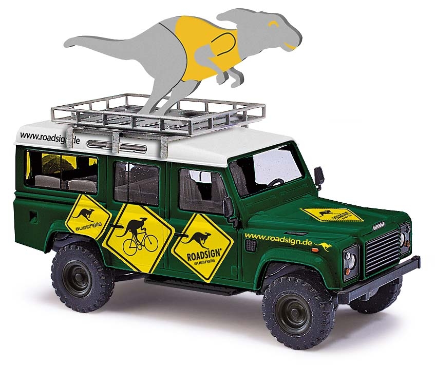 busch-50369-landrover-roadsign-neuheit-2019.jpg