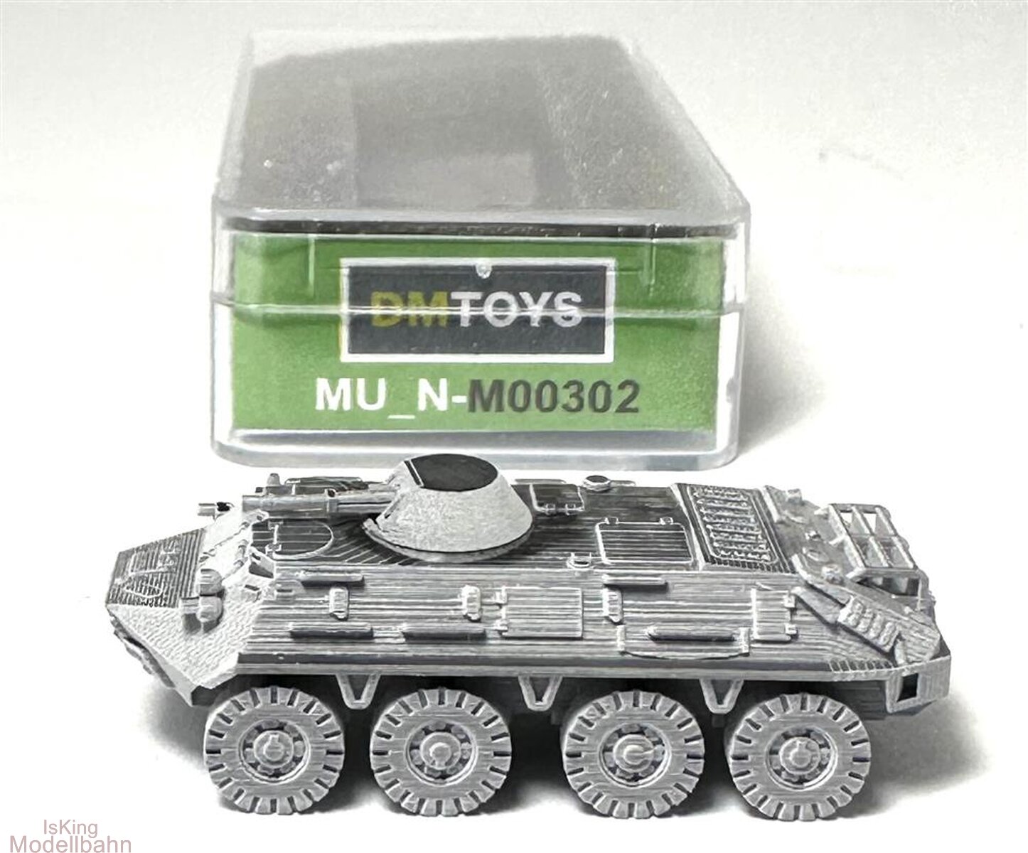 dm-toys-m00302-schuetzenpanzerwagen-btr-60-spur-n.jpg