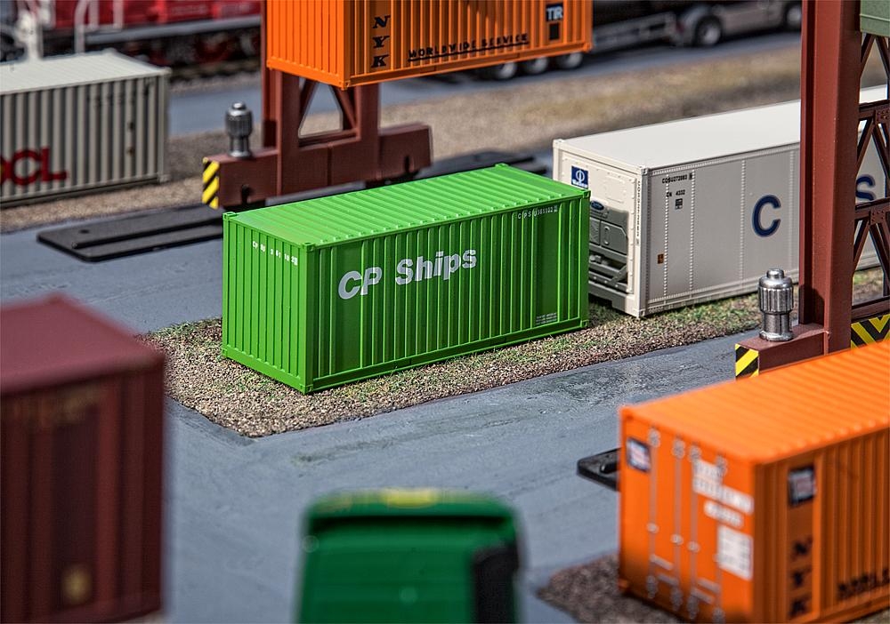 faller-180830-20-container-cp-ships.jpg