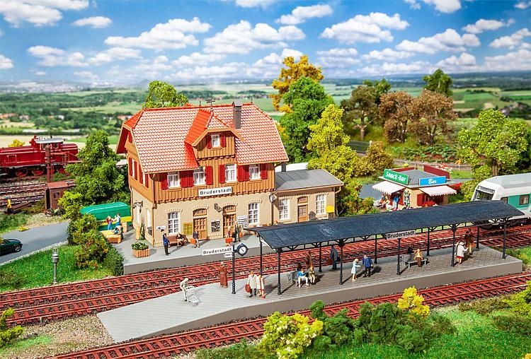 faller-190072-aktions-set-bahnhof-bruderstadt-bausatz-neuheit-2019-massstab-187.jpg