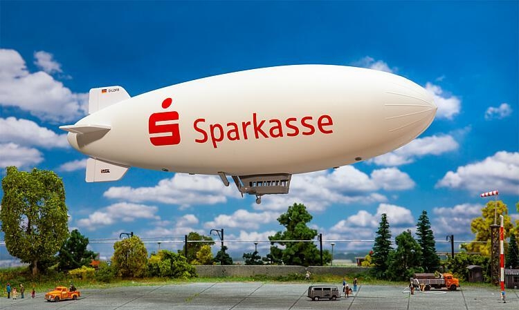 faller-222412-luftschiff-sparkasse-neuheit-2021.jpg
