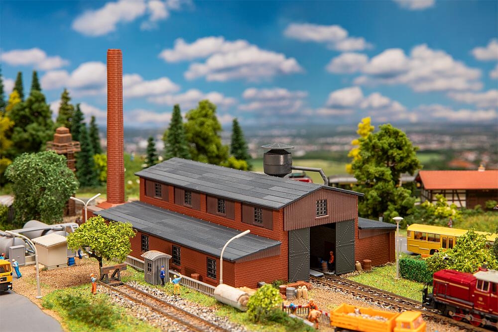 faller-231720-fabrik-mit-schornstein.jpg