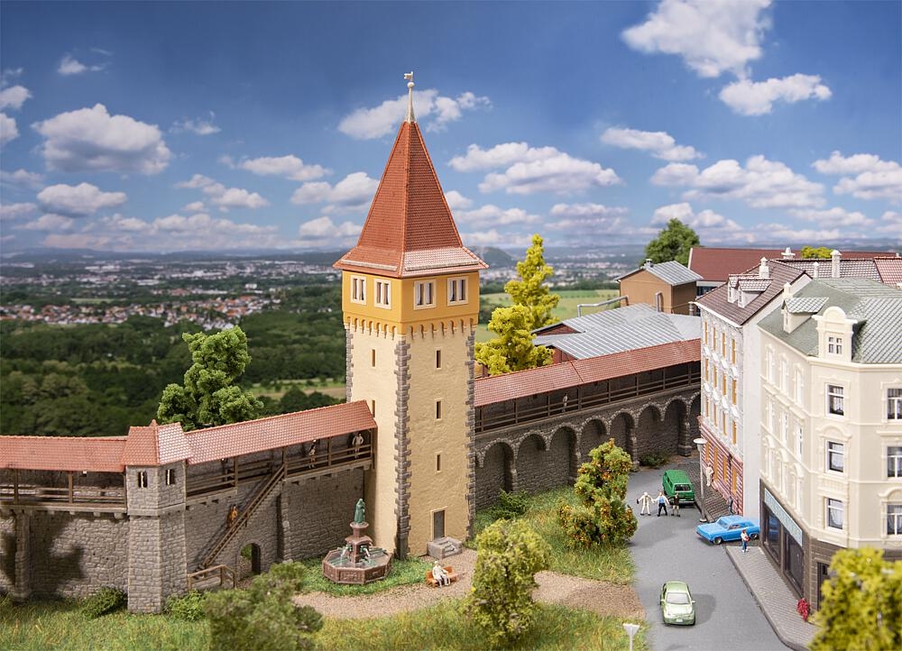 faller-232200-altstadtmauer-set-stadtturm.jpg