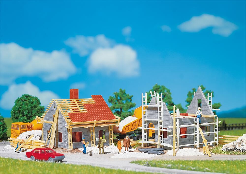 faller-232223-2-haeuschen-im-bau.jpg