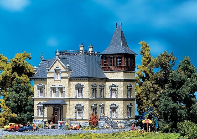 faller-232298-villa.jpg