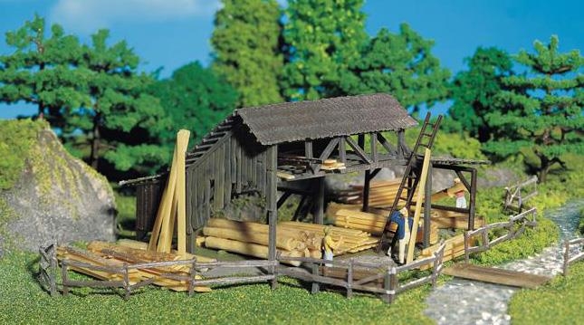 faller-272530-holzlager.jpg