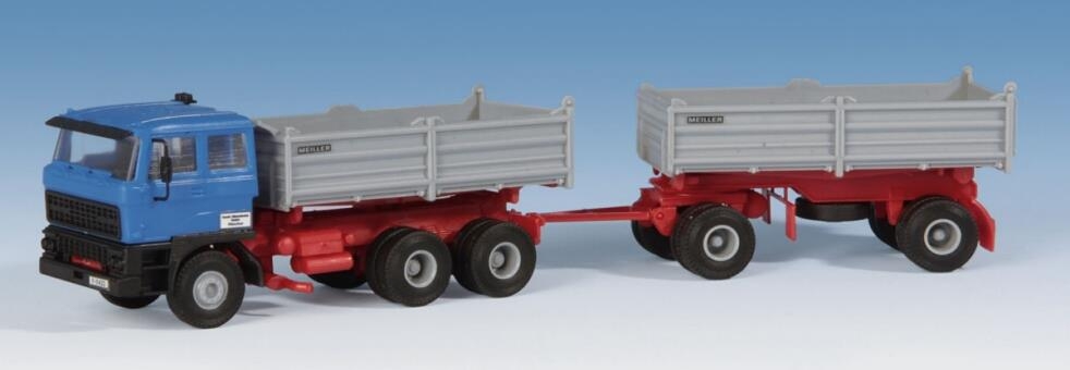 kibri-14651-h0-daf-3-achs-zugmaschine-mit-2-achs-anhaenger.jpg