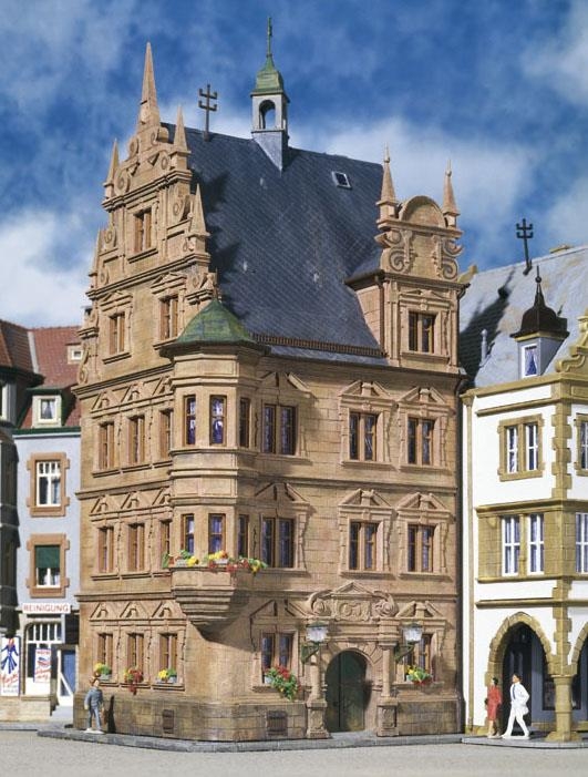 kibri-38379-h0-patrizierhaus-in-gernsbach.jpg