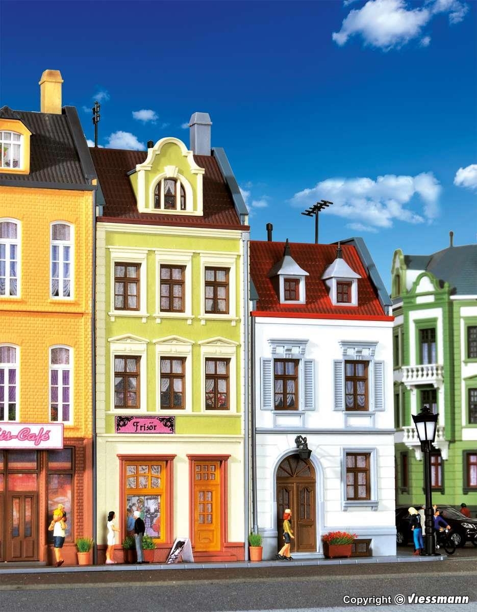 kibri-38384-h0-haus-am-postplatz.jpg