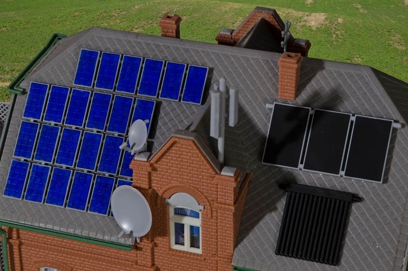 kibri-38602-h0-deko-set-solar-roehren-photovoltaik.jpg