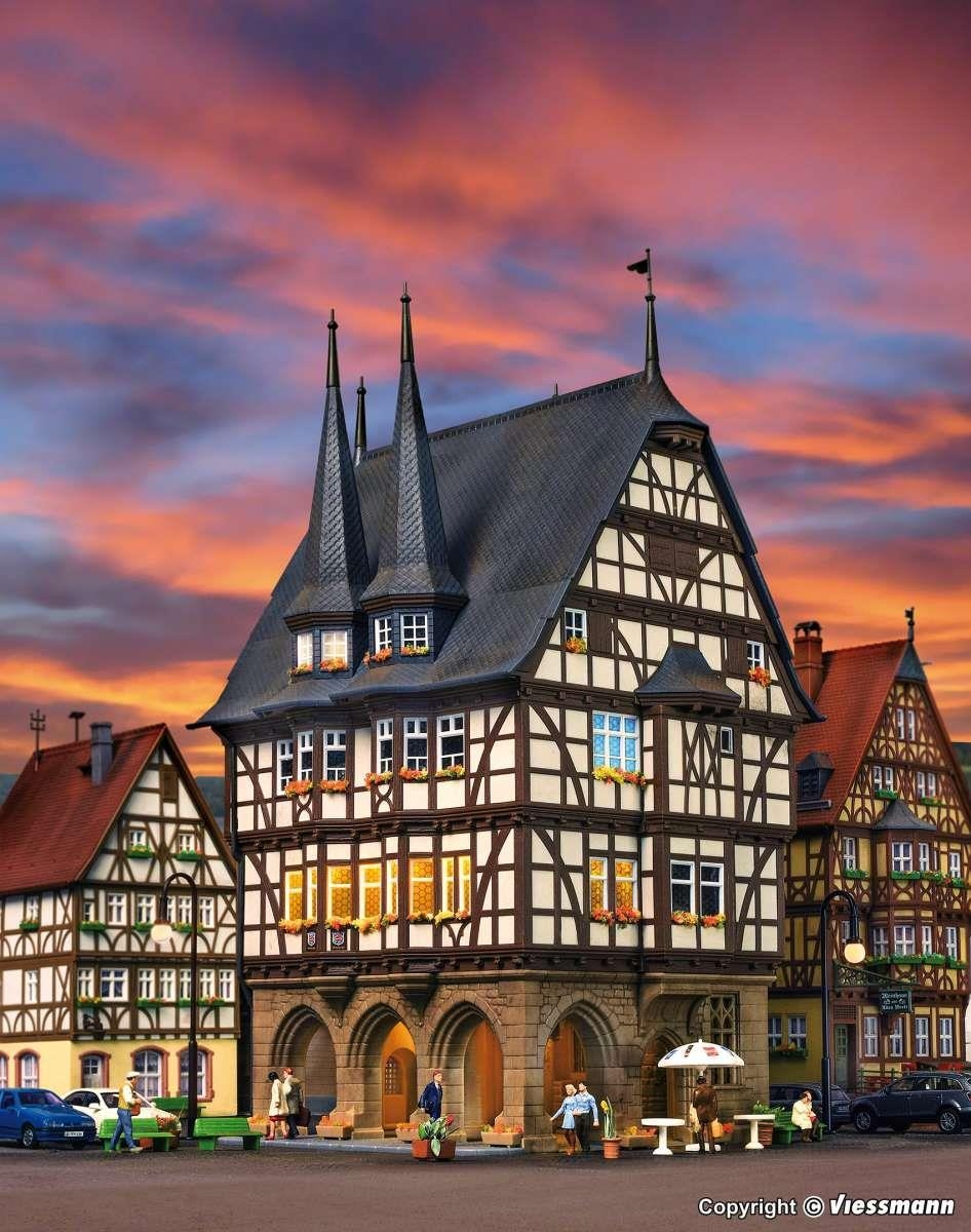 kibri-38900-h0-rathaus-alsfeld.jpg