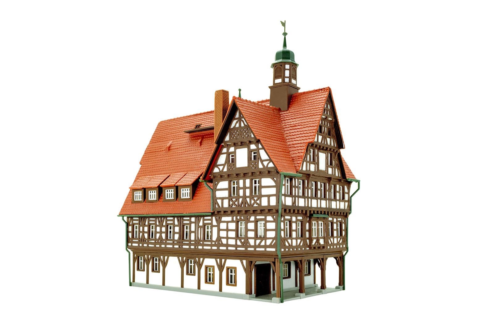 kibri-38907-h0-rathaus-in-bad-urach.jpg