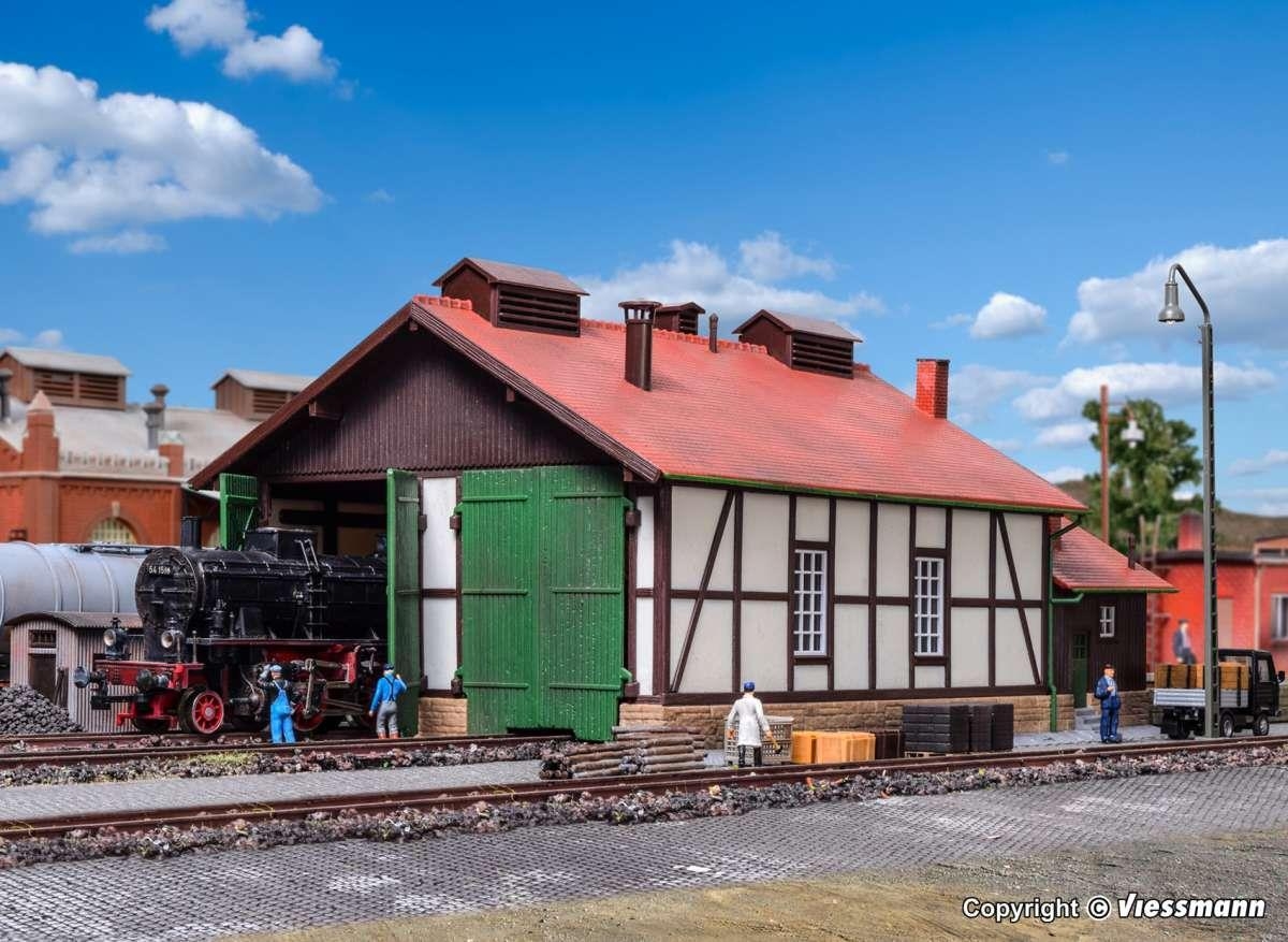 kibri-39438-h0-lokschuppen-zweistaendig.jpg