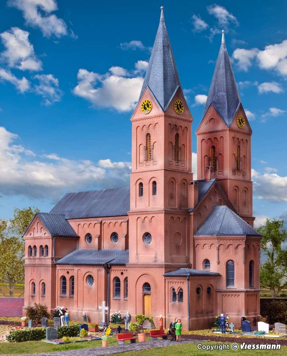 kibri-39760-h0-romanische-stadtkirche-in-jakobwuellesheim.jpg