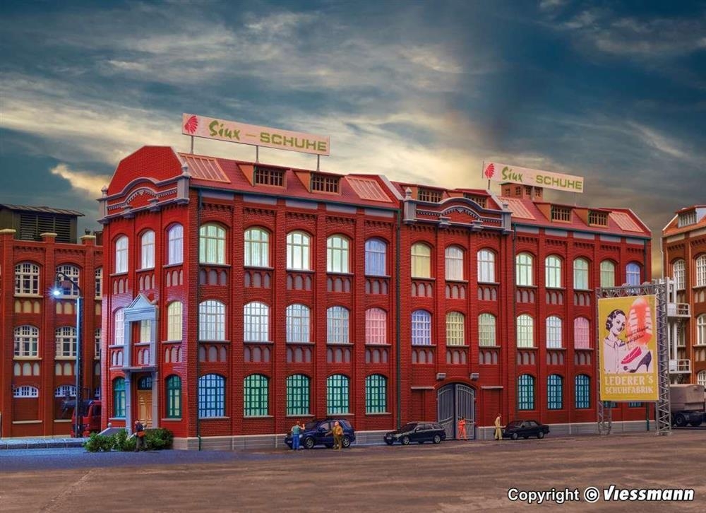 kibri-39810-h0-siux-schuhfabrik.jpg