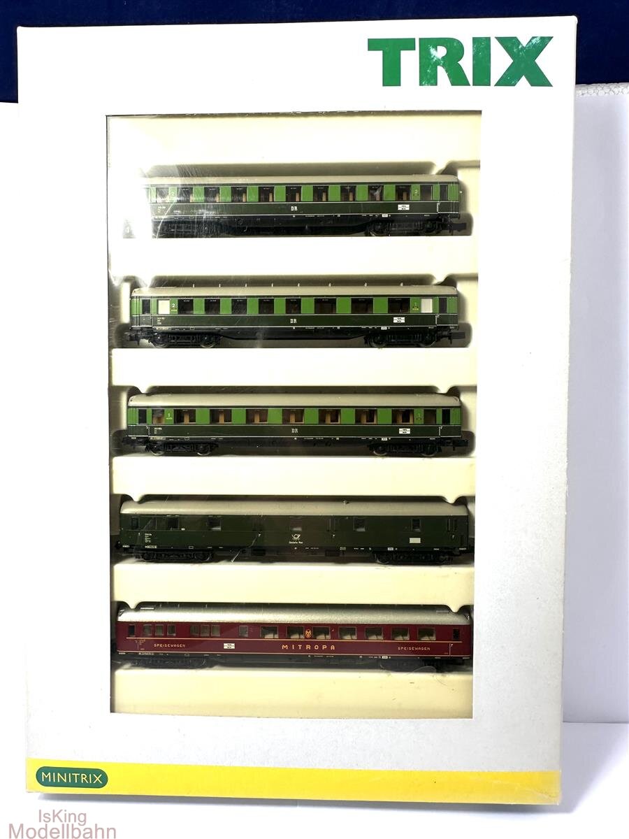 minitrix-13728-wagenset-schuerzenwagen-spur-n.jpg
