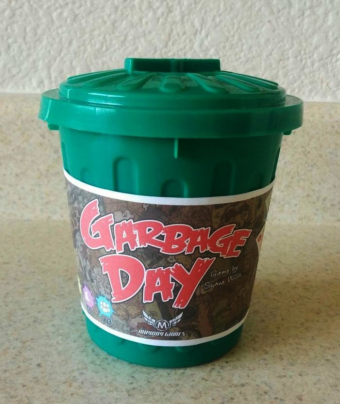 Garbage_Day_Core_GamersHQ_02_1280x1280.jpg