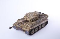 academy-plastic-model-ay-13509_2.jpg