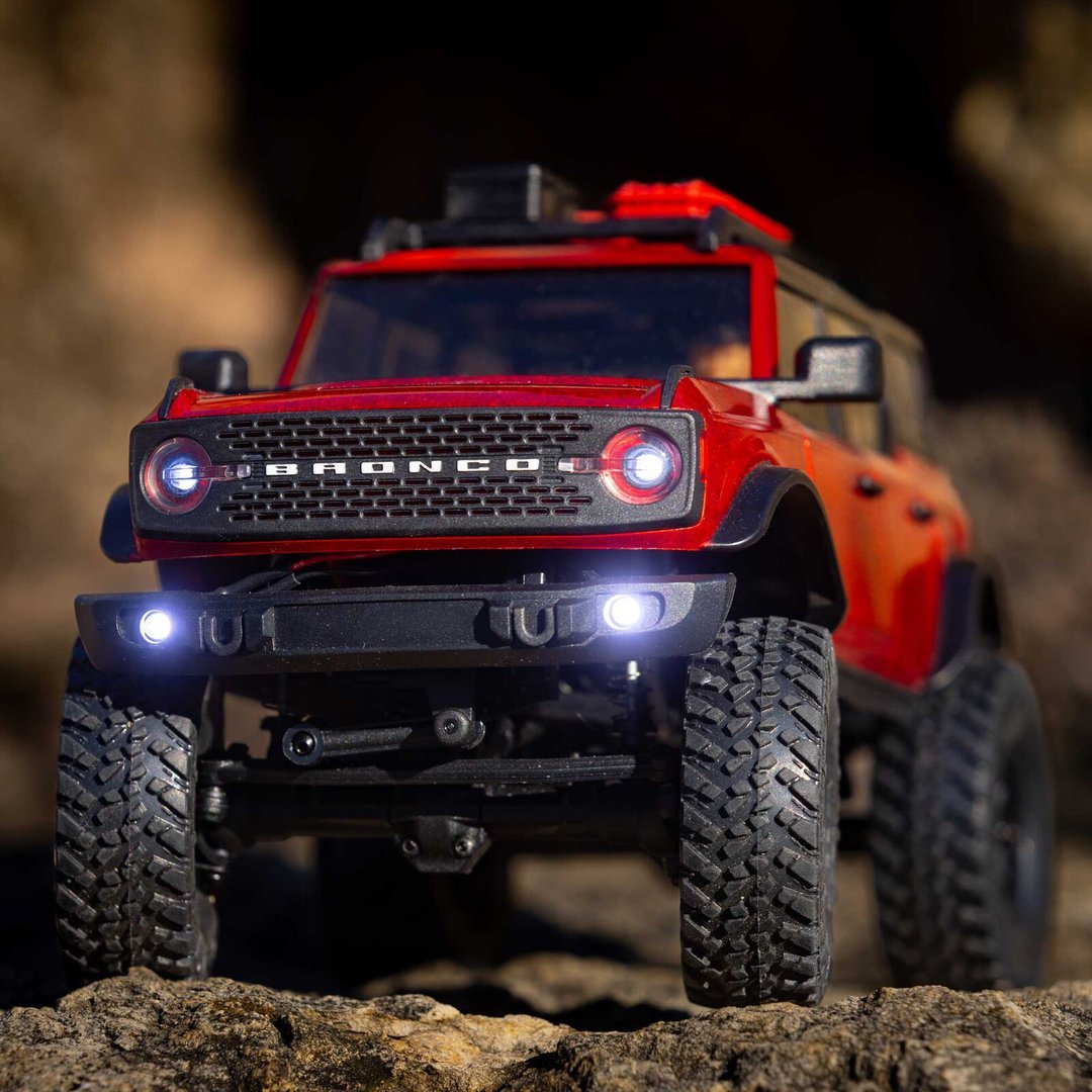 axial_bronco_1_24_rot_AXI00006T1__07.jpg