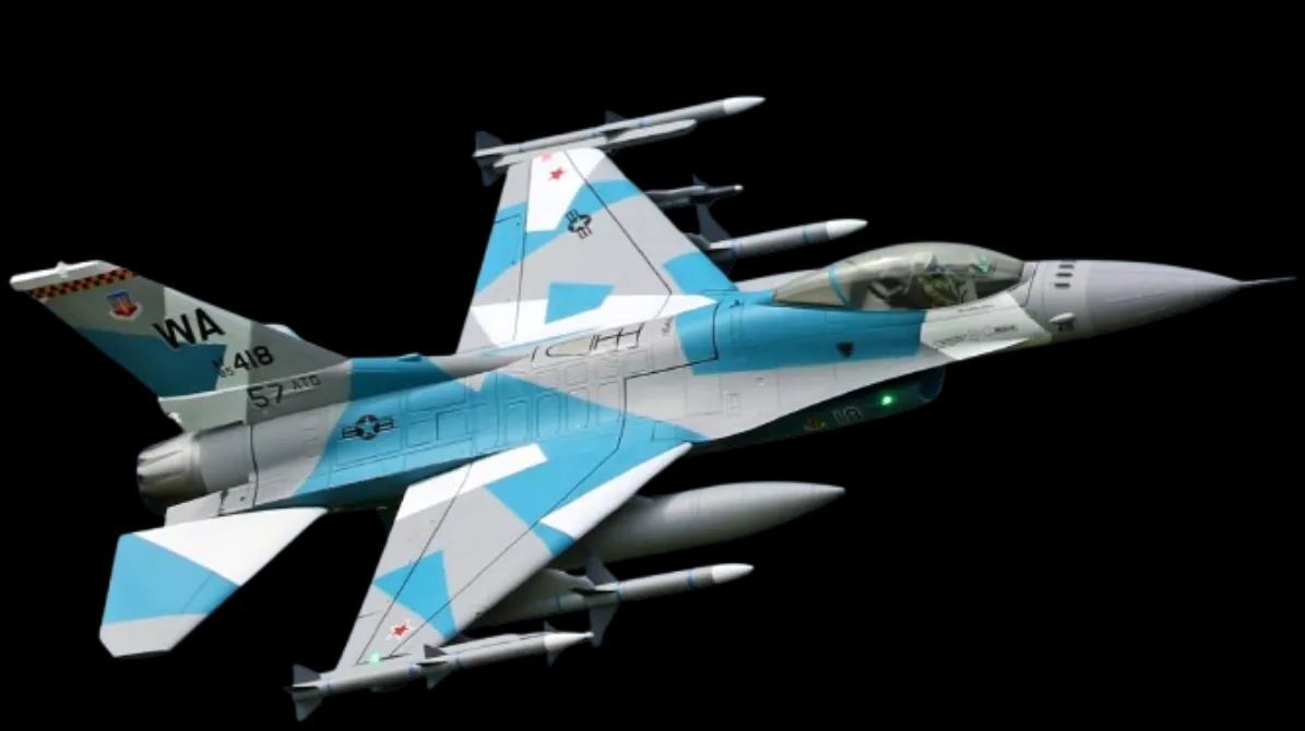 freewing_8S_F-16_V2_01.jpg