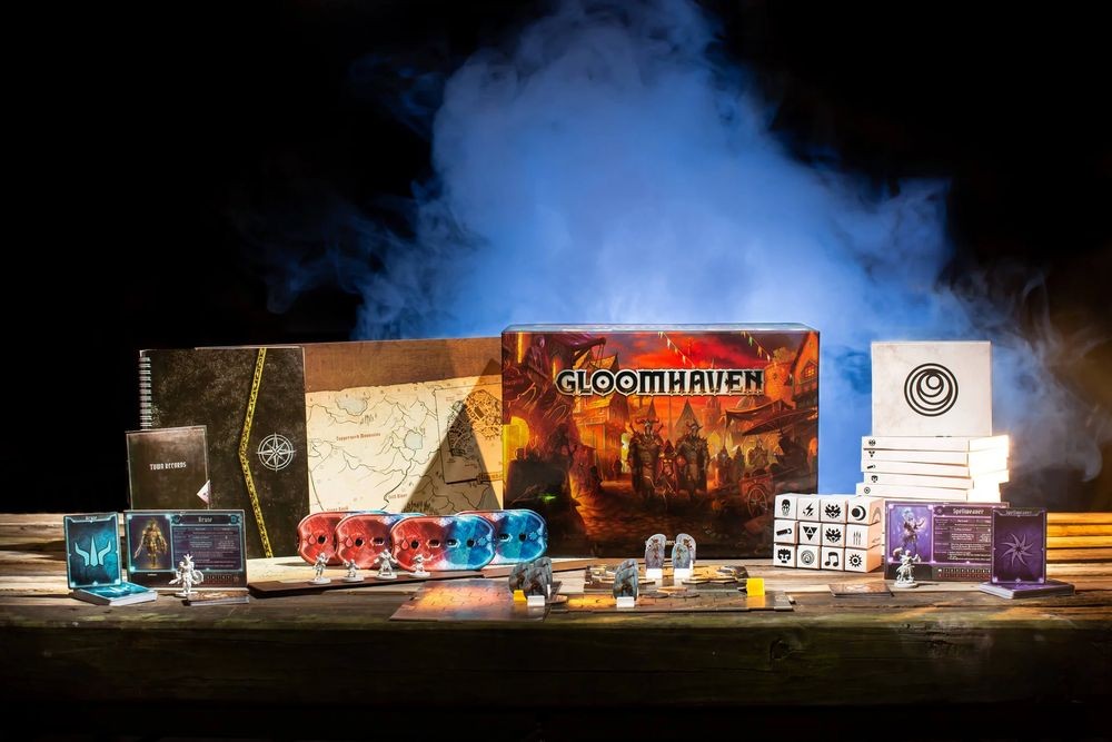 gloomhaven_EN_GamersHQ_03_1280x1280.jpg